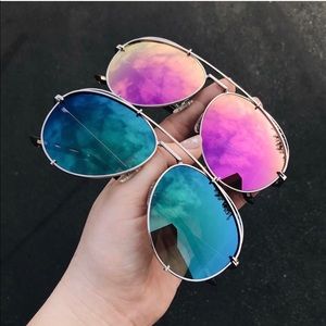 DIFF Eyewear KOKO gold and blue flash lens